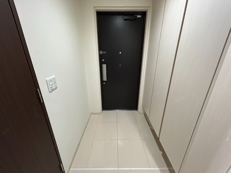 13/30 玄関