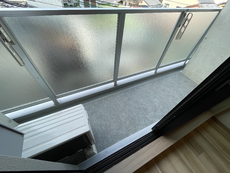 15/23 バルコニー