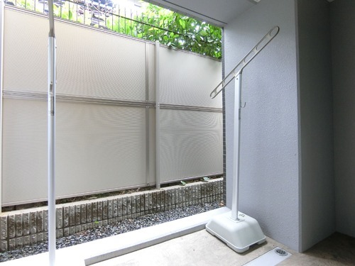 13/21 バルコニー