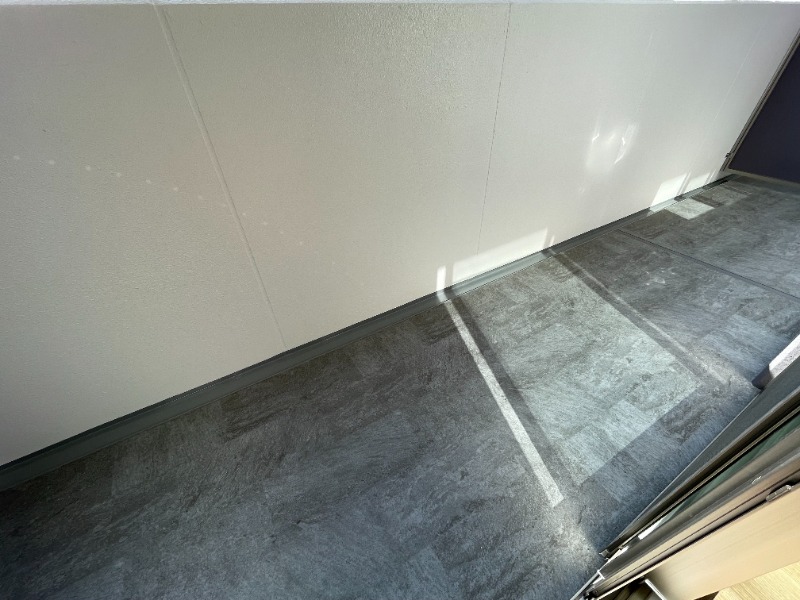 18/26 バルコニー