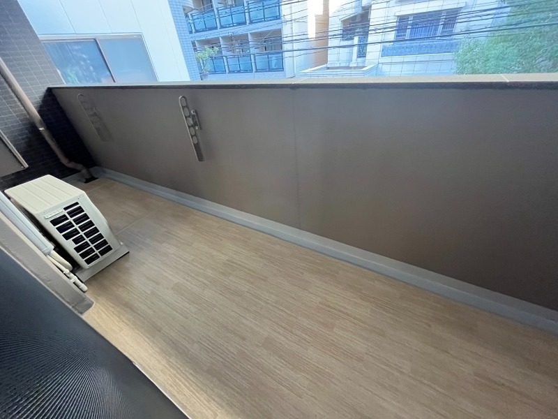 15/26 バルコニー