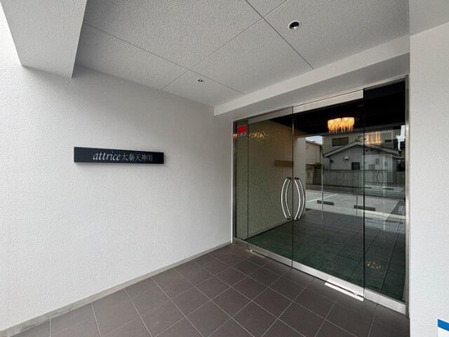 29/30 エントランス