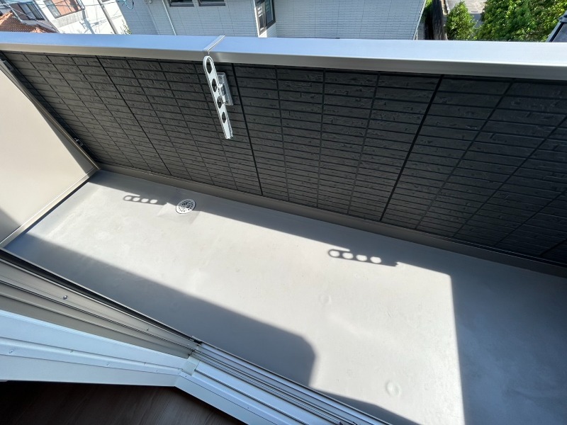 17/28 バルコニー