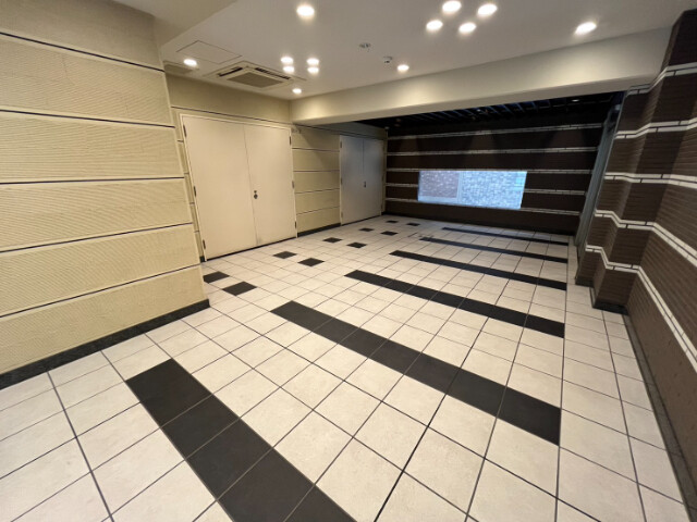 29/30 エントランス