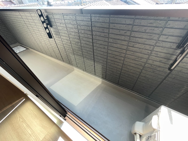 16/27 バルコニー