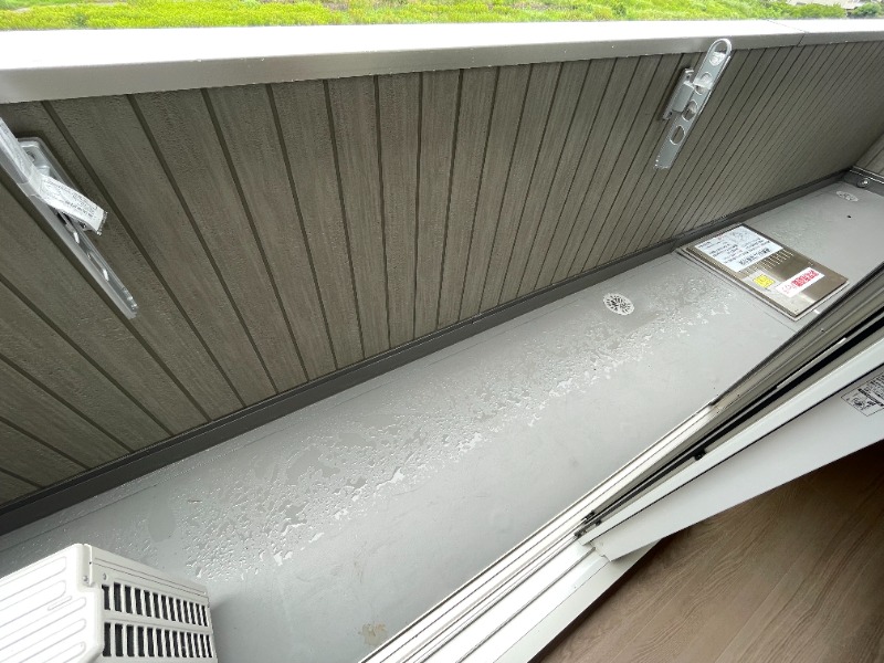 17/28 バルコニー