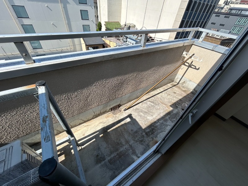 19/30 バルコニー