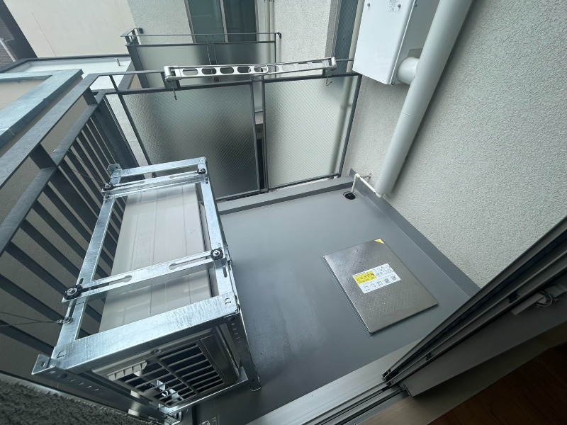 20/30 バルコニー