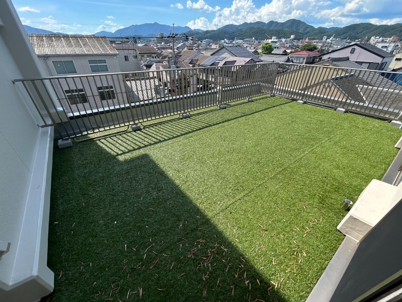 20/30 バルコニー