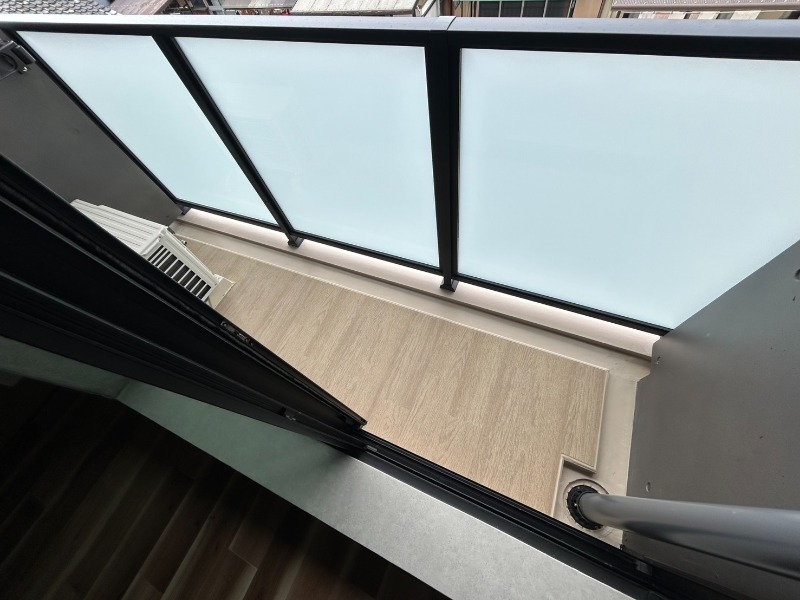 14/23 バルコニー