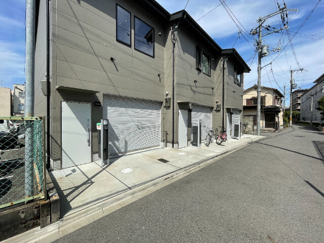 4/5 エントランス