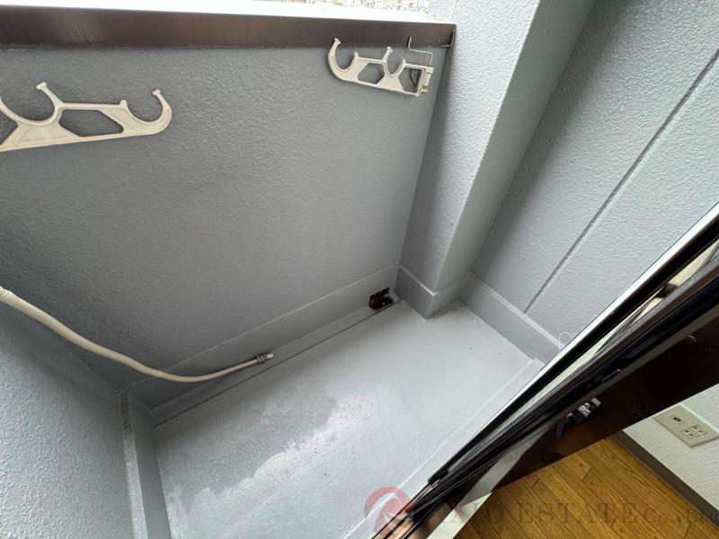 21/30 バルコニー