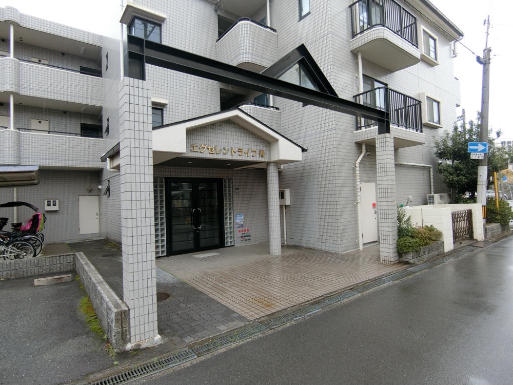 3/5 エントランス