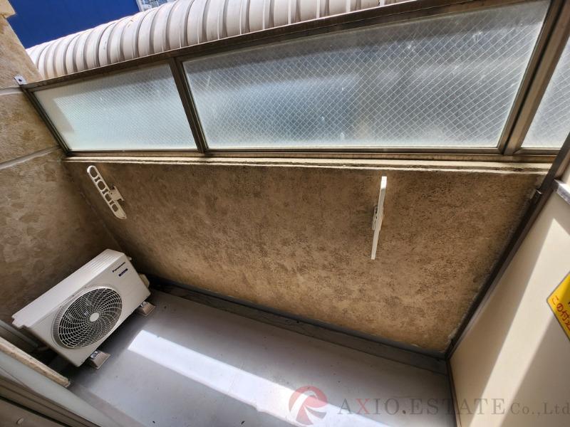 23/30 バルコニー