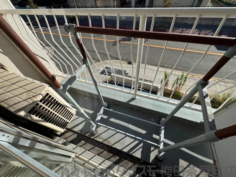 21/30 バルコニー