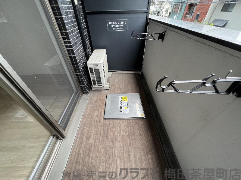 25/30 バルコニー