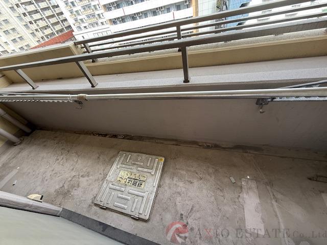 23/30 バルコニー