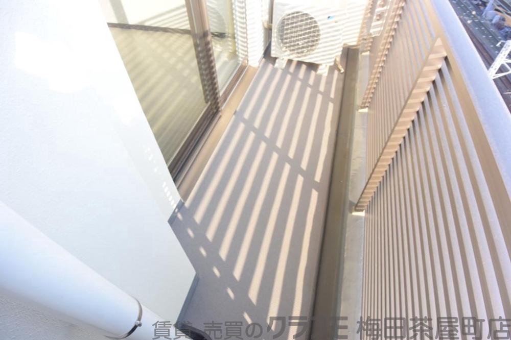 25/30 バルコニー