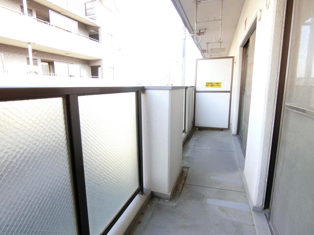 20/30 バルコニー