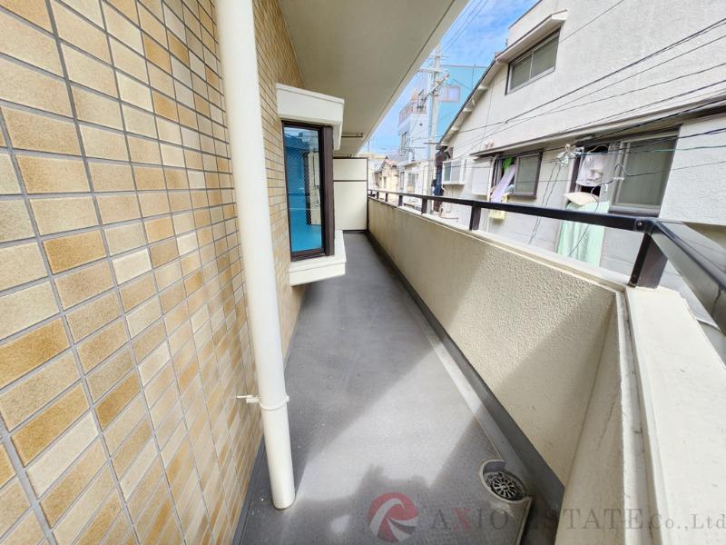 21/30 バルコニー