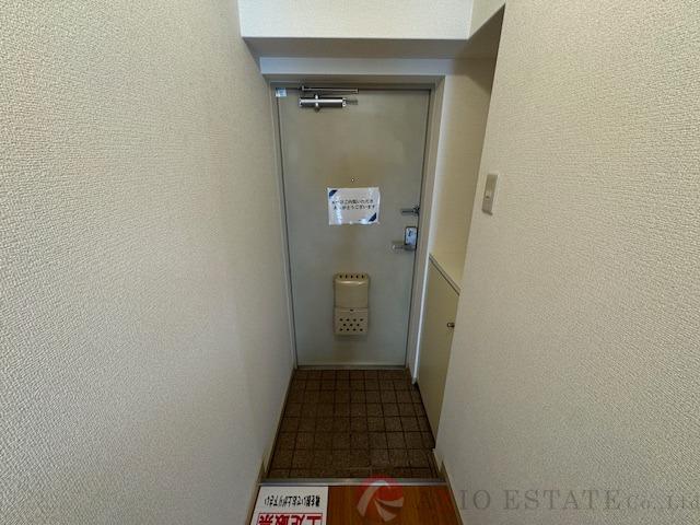 14/30 玄関