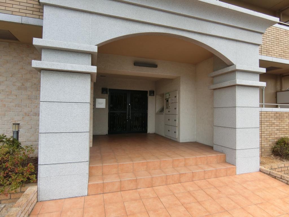 29/30 エントランス