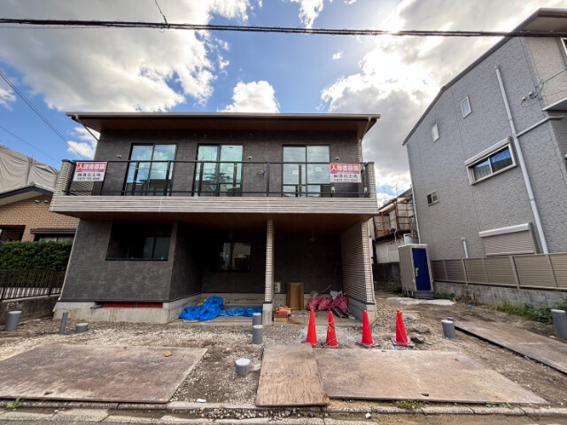 3/4 エントランス