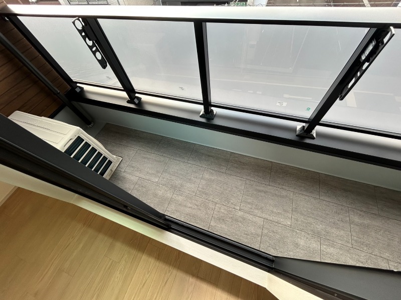 15/26 バルコニー