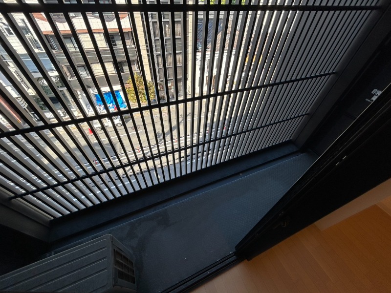 16/25 バルコニー