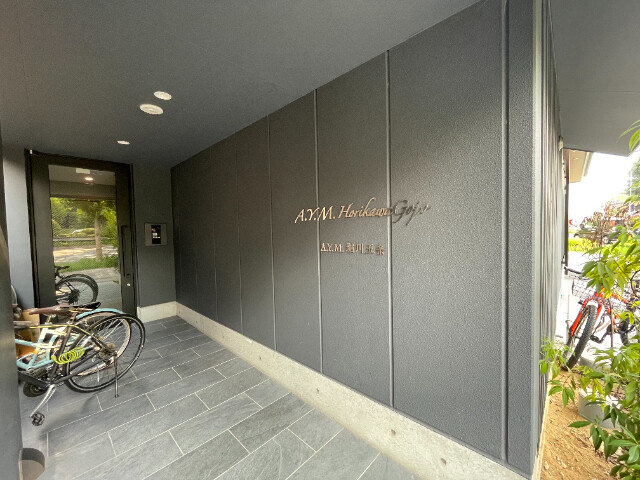 2/3 エントランス