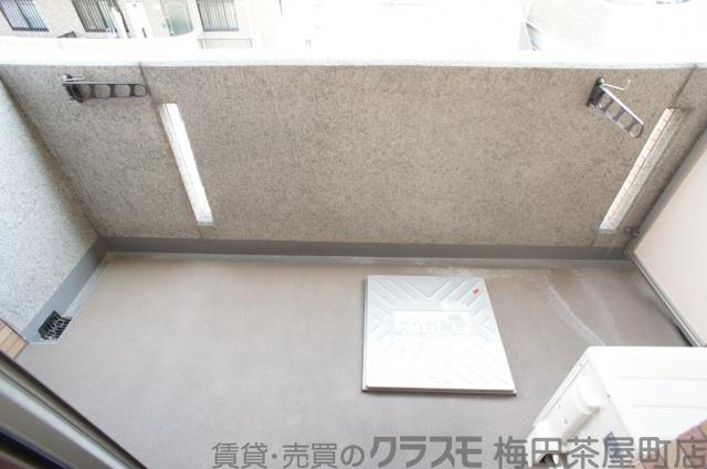 21/30 バルコニー