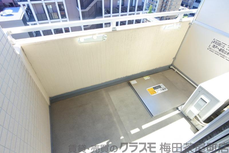 23/30 バルコニー