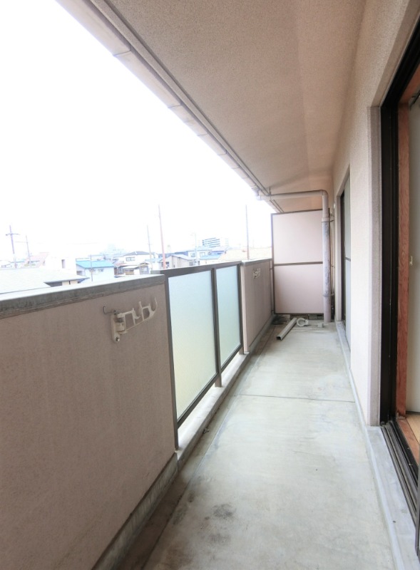 19/30 バルコニー