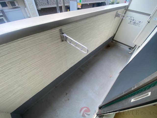 21/30 バルコニー