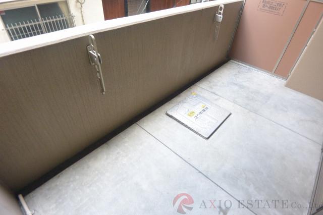 21/30 バルコニー