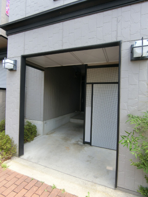 3/10 エントランス