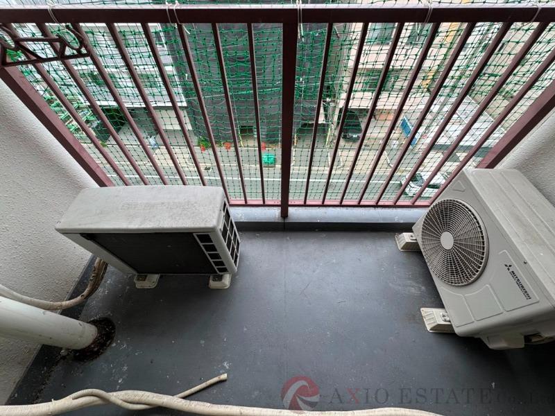 23/30 バルコニー