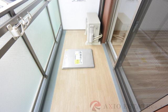 21/30 バルコニー