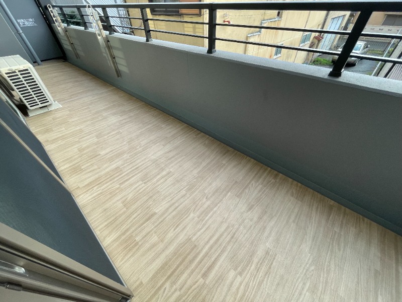 19/30 バルコニー