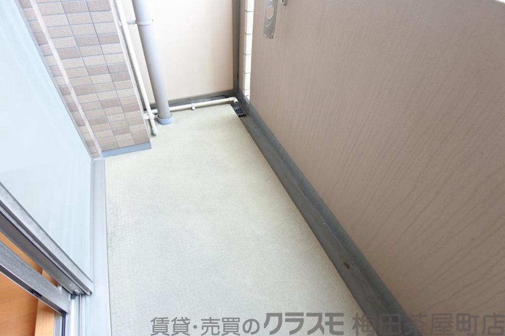 21/30 バルコニー