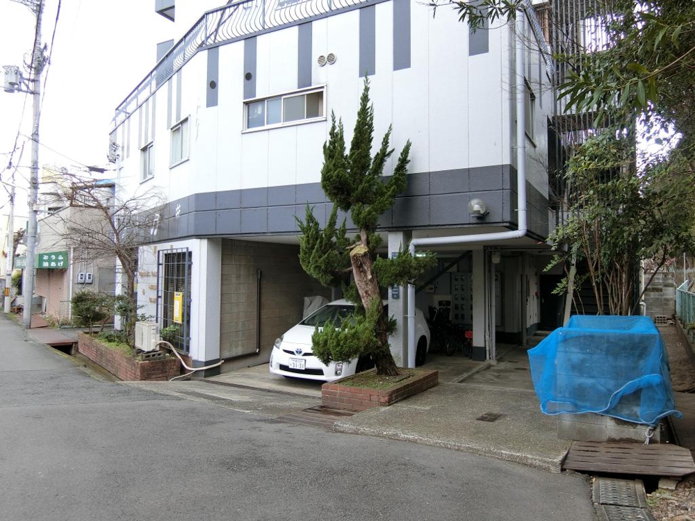 3/8 エントランス