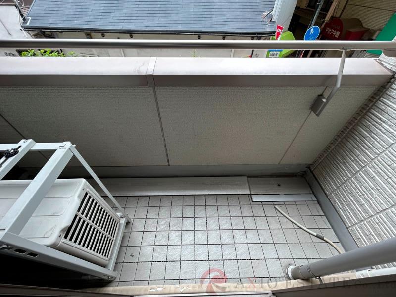 21/30 バルコニー