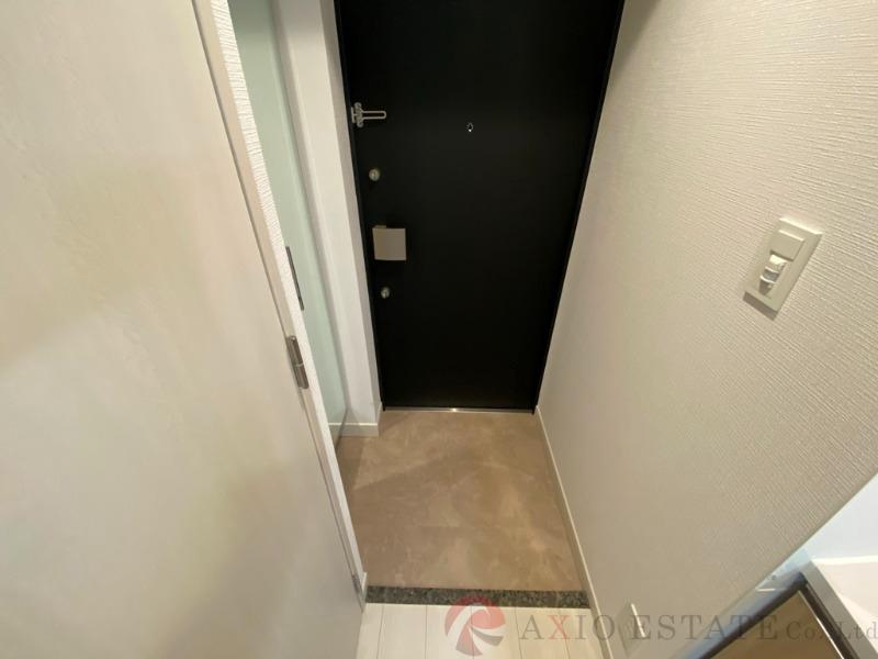 14/30 玄関