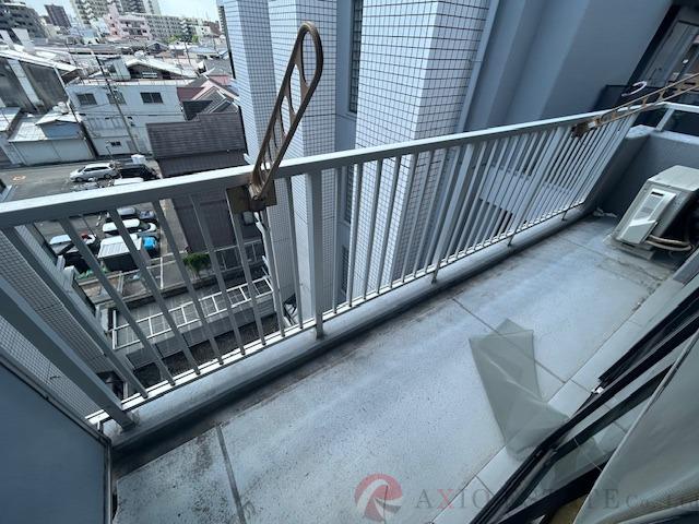 21/30 バルコニー