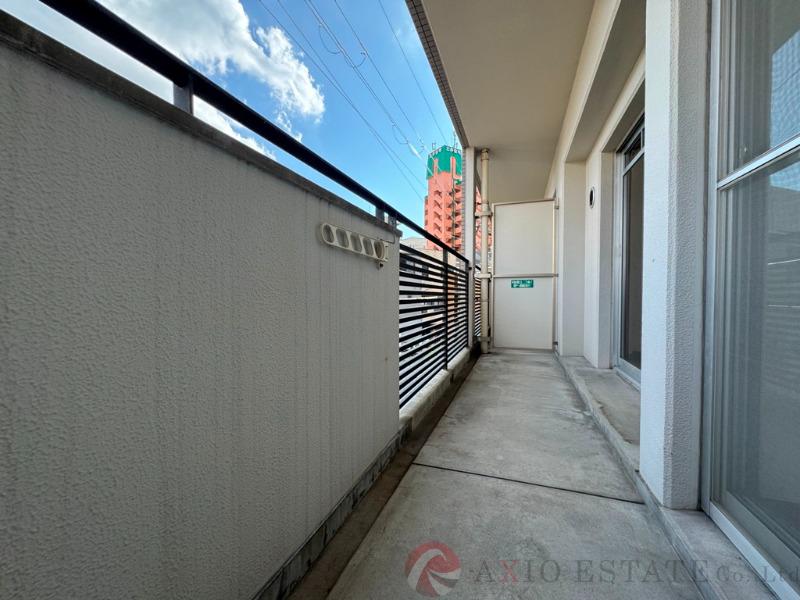 23/30 バルコニー