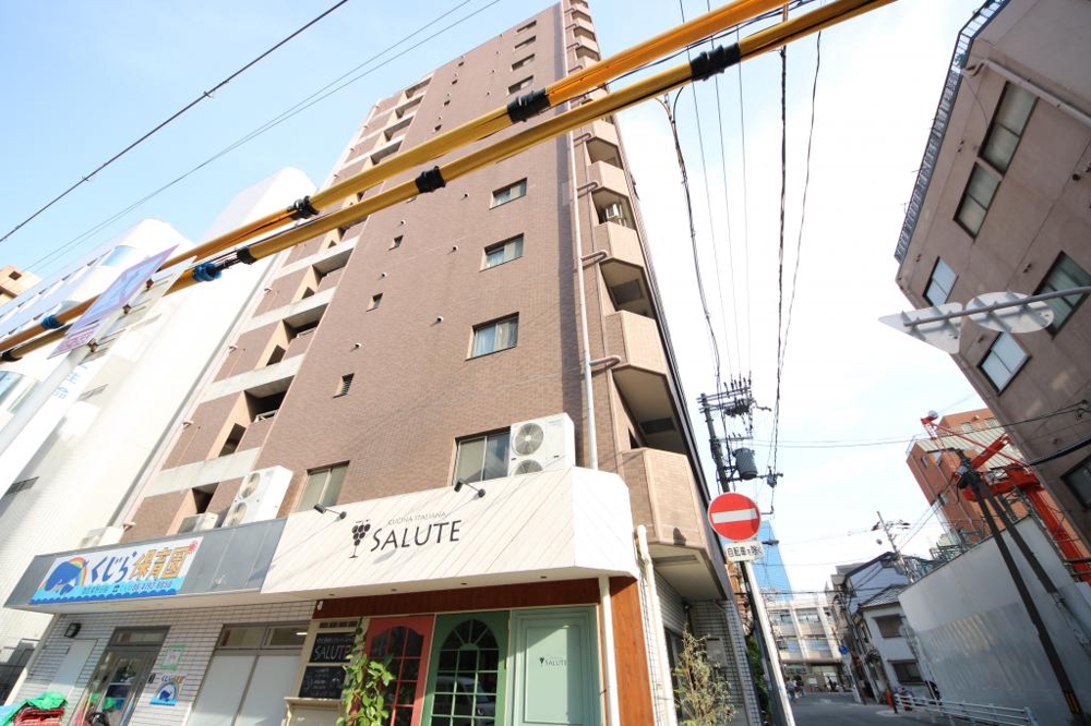 2/30 外観