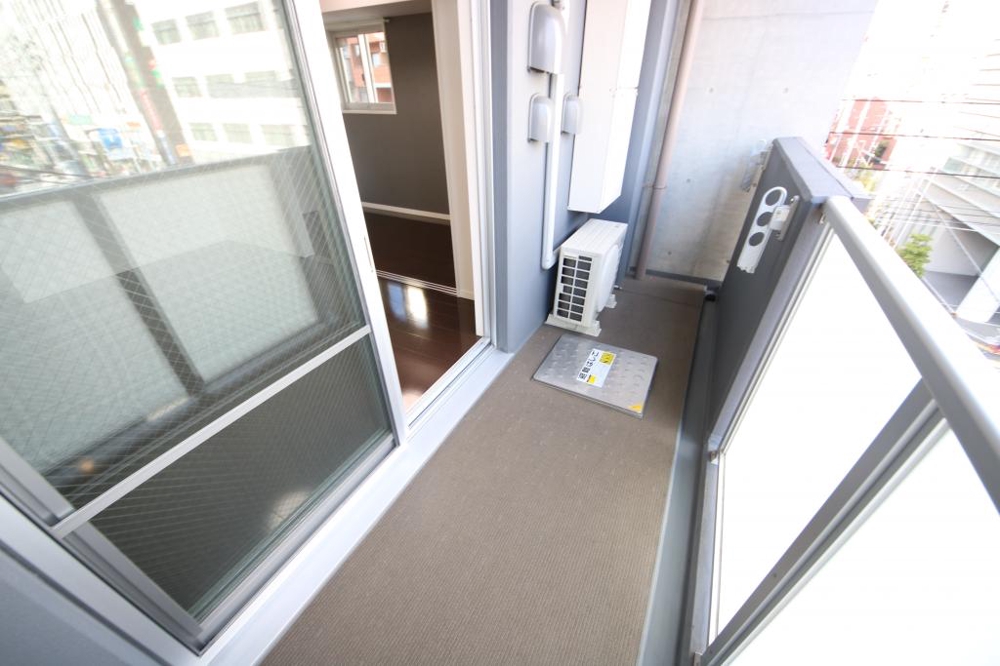 18/30 バルコニー