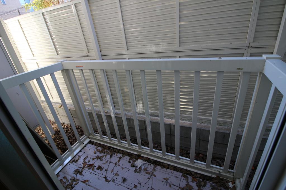 23/30 バルコニー