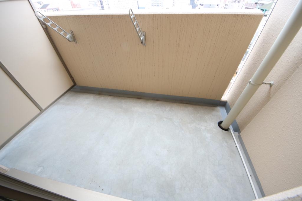 17/30 バルコニー