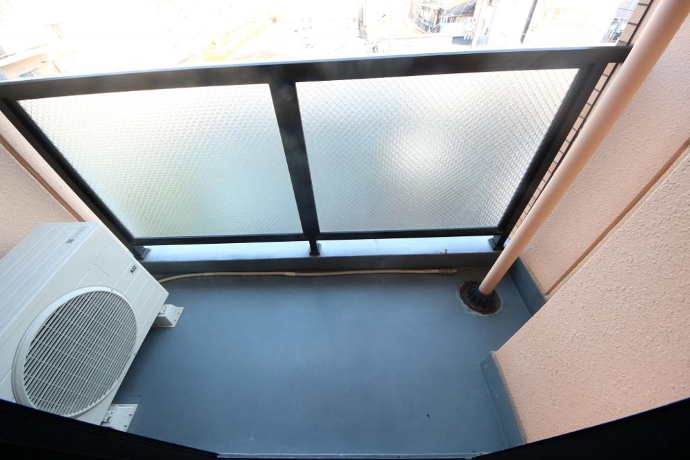 18/30 バルコニー